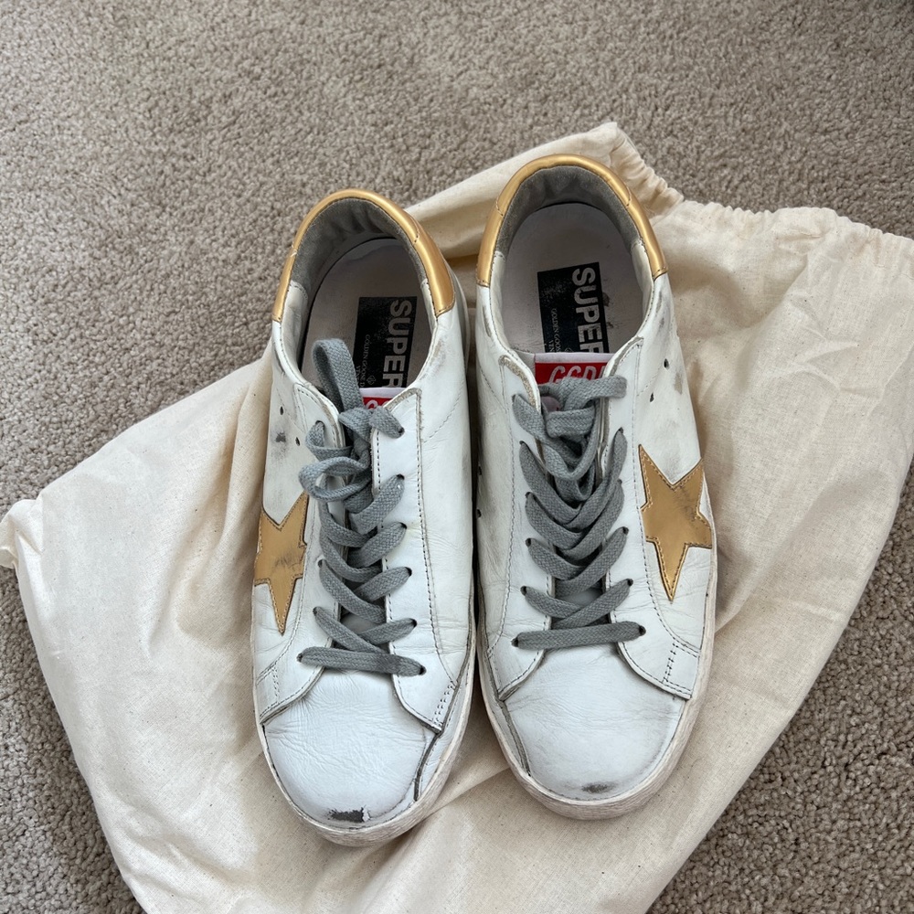 Golden Goose superstar low-top sneaker